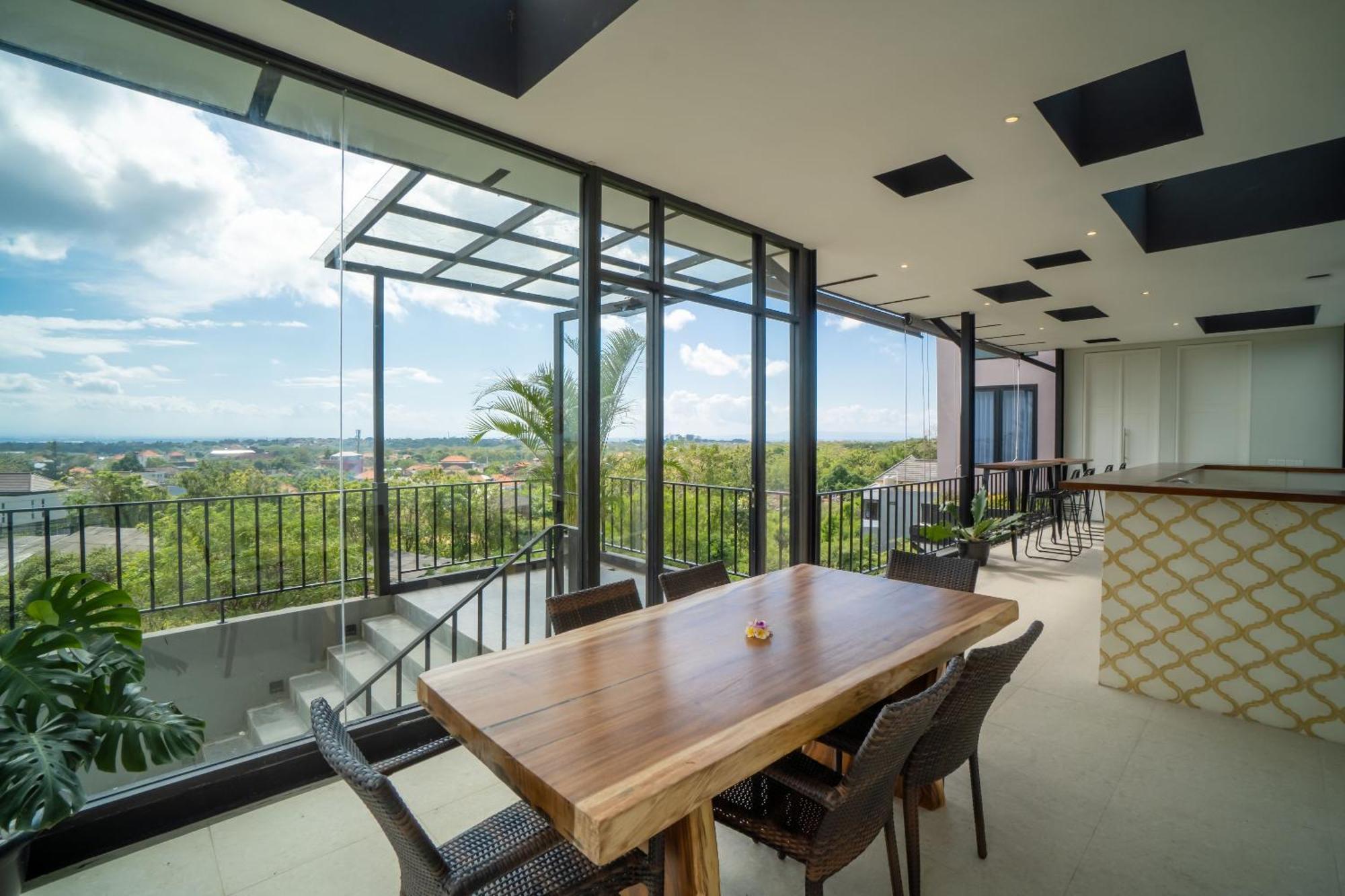 Bayview Villa *