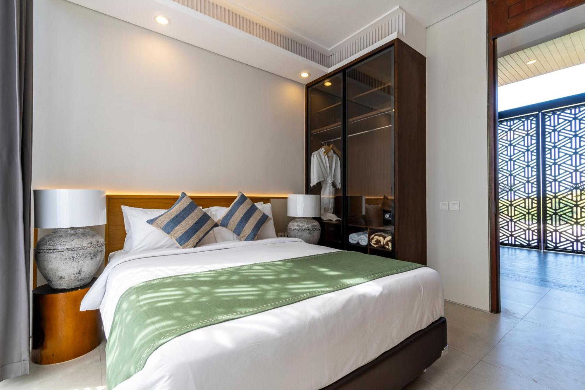 Bayview Villa *